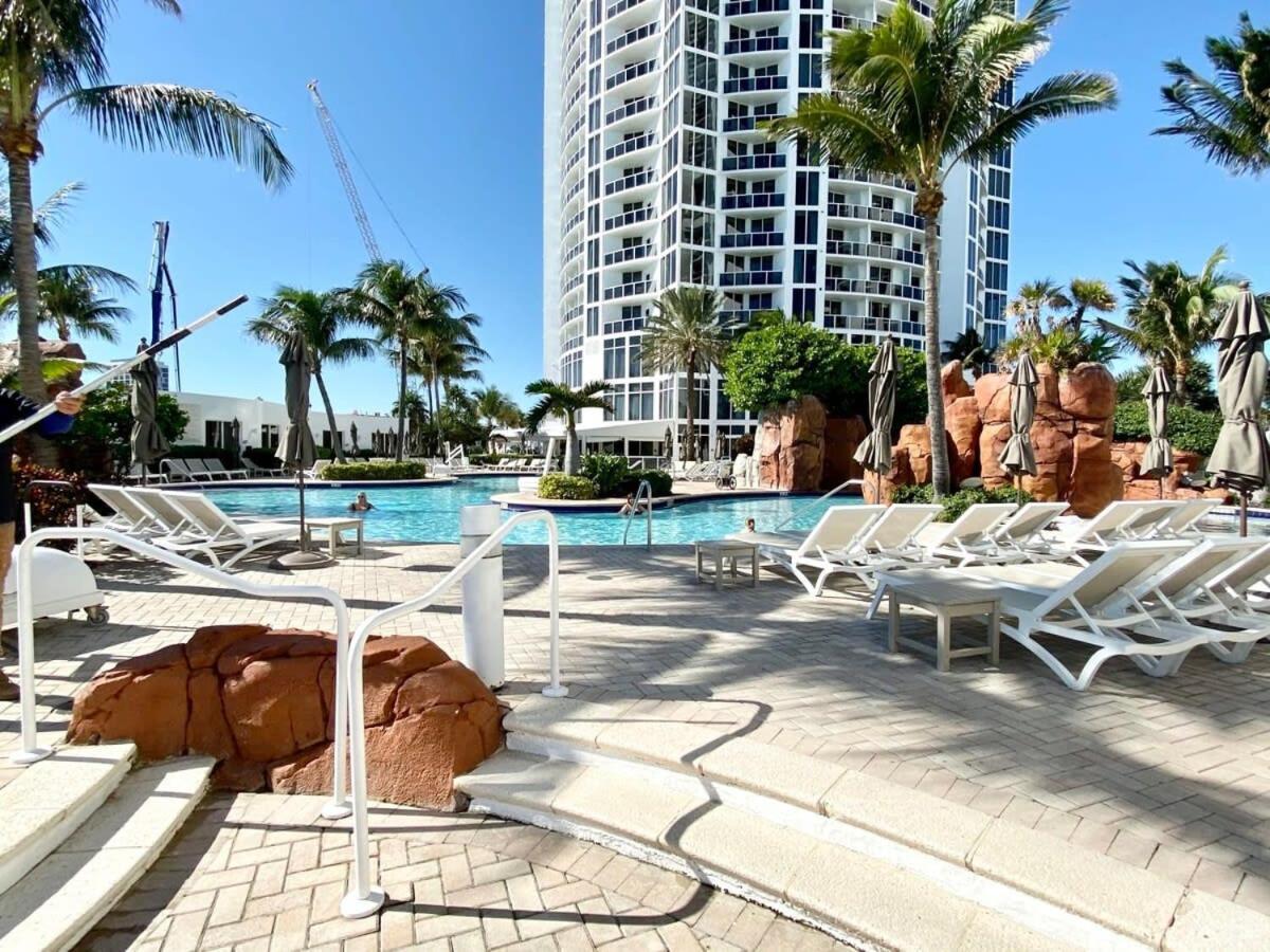 15Th Floor Luxury Suite At Trump Int Resort Sunny Isles Beach Kültér fotó